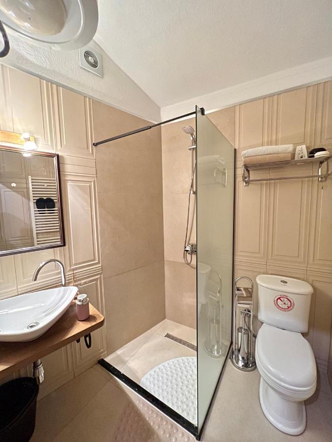 Hotel Fjorr Πρίζρεν Εξωτερικό φωτογραφία